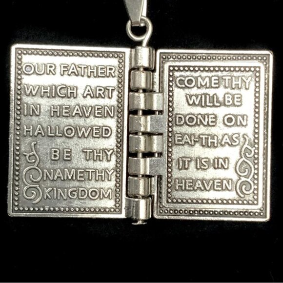Bible Necklace 4 Pages Turnable Lords Prayer Pages 27” Block Chain Silver Tone - Picture 12 of 16